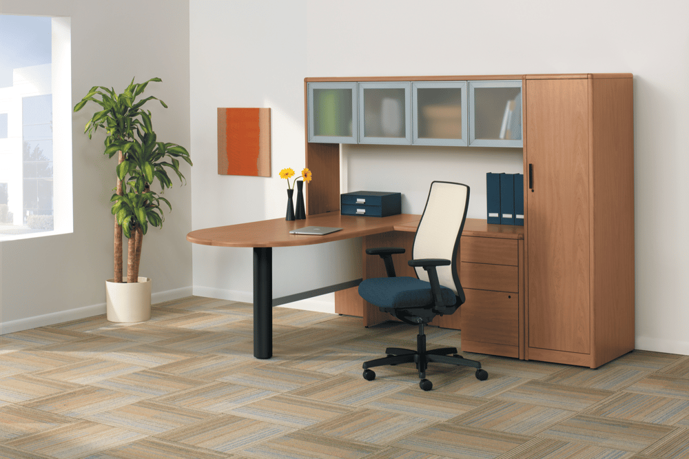 HON Endorse task chair, blue bottom, white mesh top