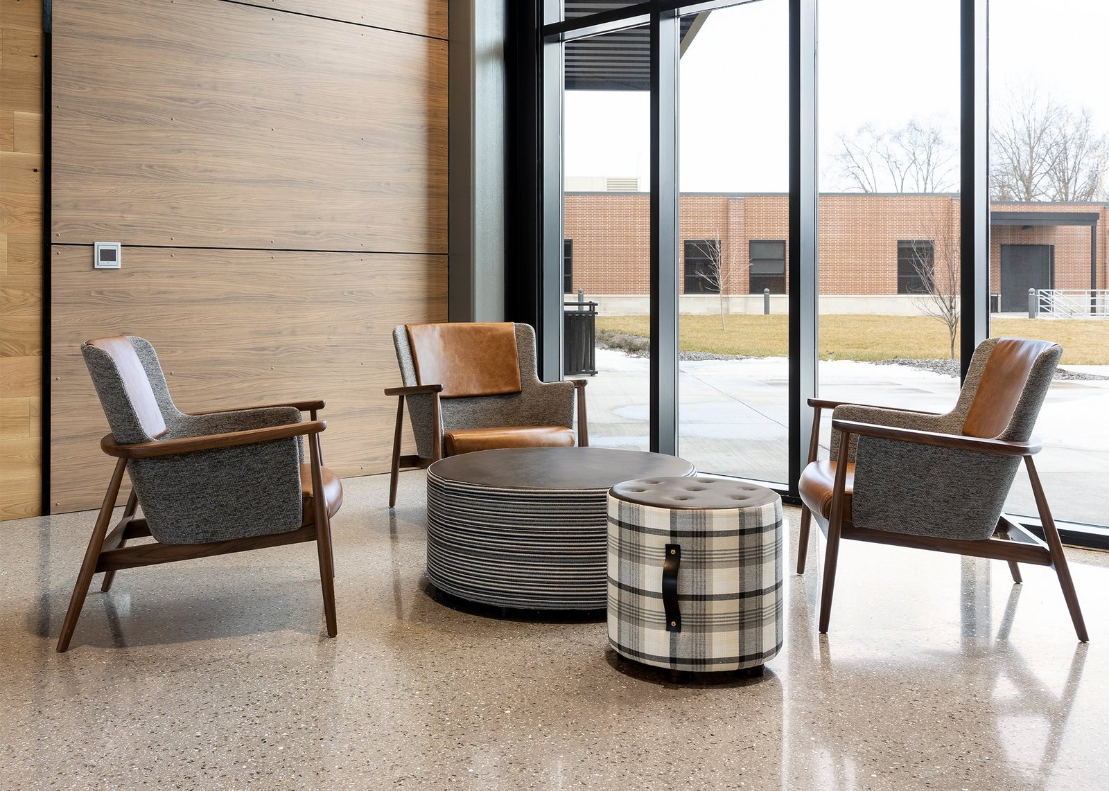 NATIONAL Hobsen Chair group seating
