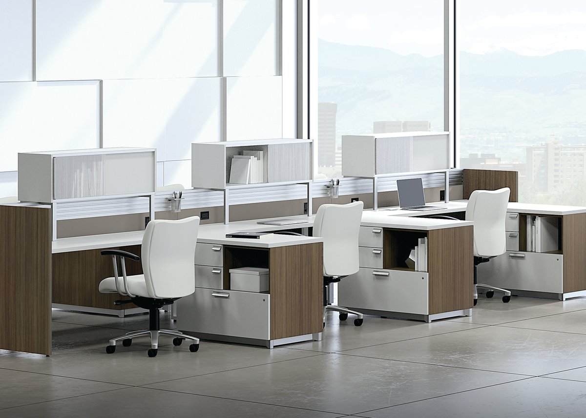 NATIONAL Epic desk, shared office space