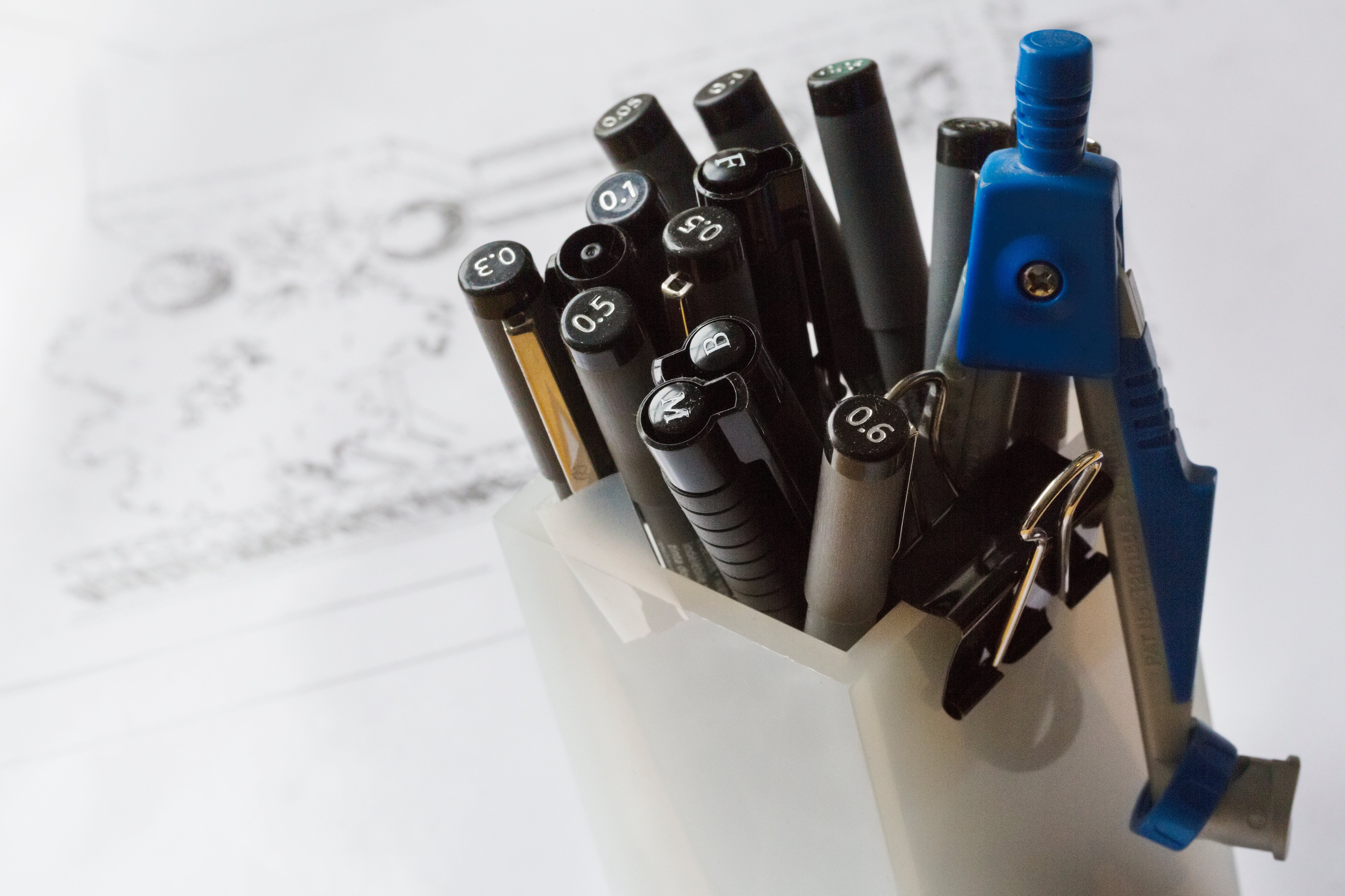high-angle-view-of-a-selection-of-fineliners-in-a-2025-04-05-10-24-02-utc
